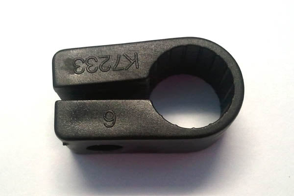 ICE P-Clip Chain Tube Guide