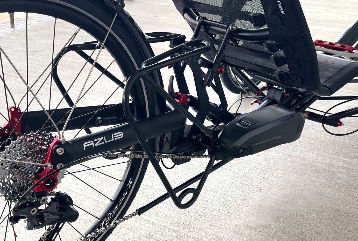 Azub Middle Rack for Tricon & Ti-Fly 26" Recumbent Trikes  shown on trike