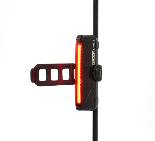Cygolite Hotrod USB 50 Rechargeable Taillight mounted to flag post side view