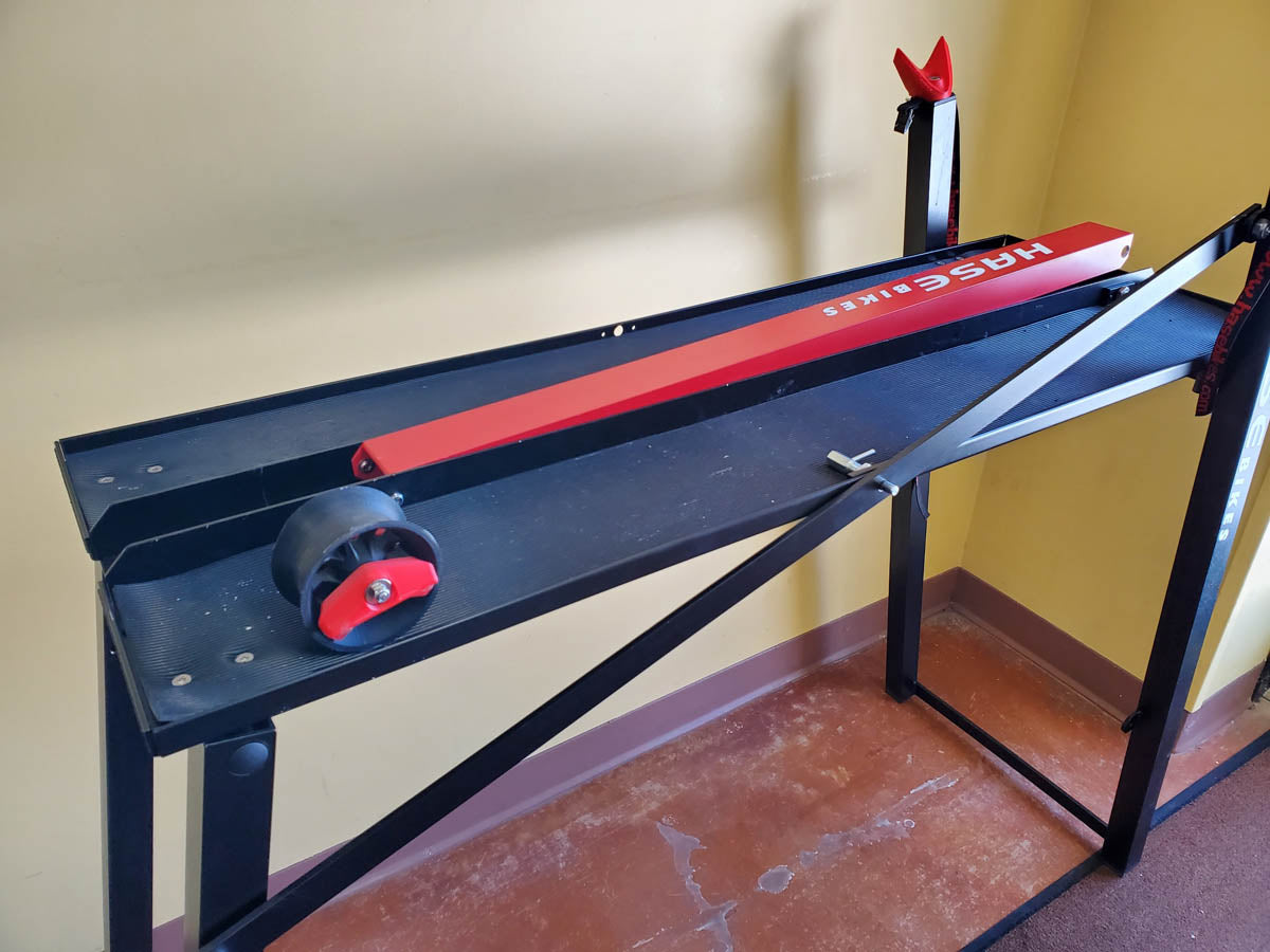 Hase Workstand – Hostel Shoppe