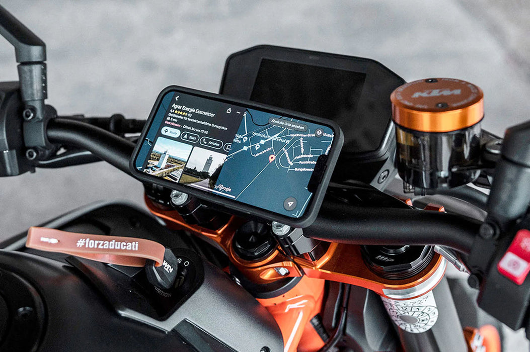 SP Connect Roadbike Bundle with Roadbike Mount and Universal Interface, horizontal view