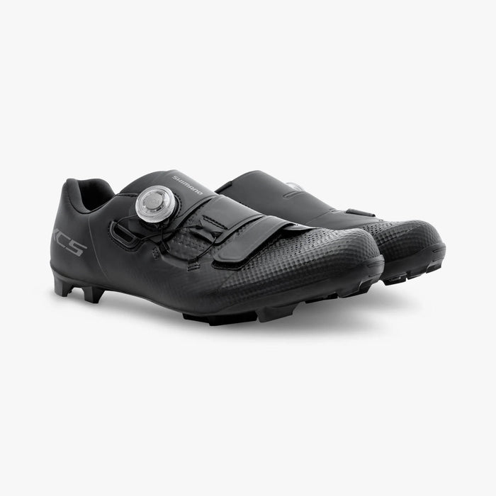 Shimano XC502 Bicycle Shoes Black pair studio image right side
