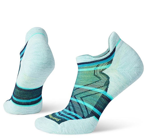 Back and Side view of Smartwool Womens Run Targeted Cushion Stripe Low Ankle Socks in Twilight Blue.