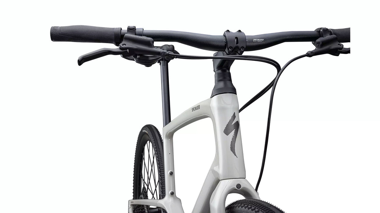 Specialized Sirrus X 5.0 Cross Hybrid Bicycle Gloss White Mountains/Gunmetal close up view