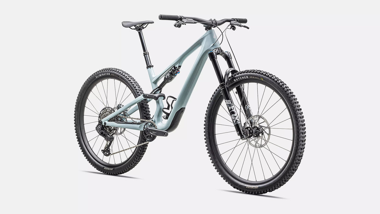 Specialized Stumpjumper 15 Comp Seafoam/Silver, studio front quarter view