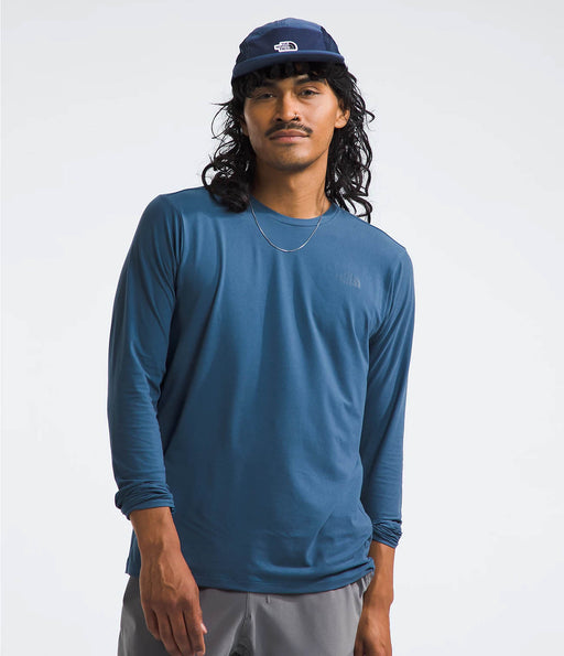 The North Face Mens Dune Sky L/S Crew Shady Blue being worn by model halfbody front view studio image