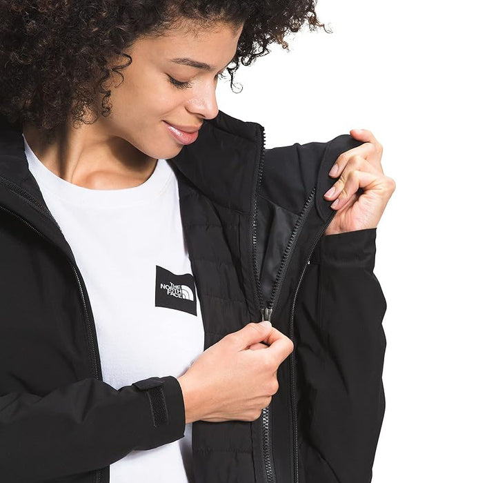 The North Face Women's Carto Triclimate® Jacket TNF Black, studio inside detail view