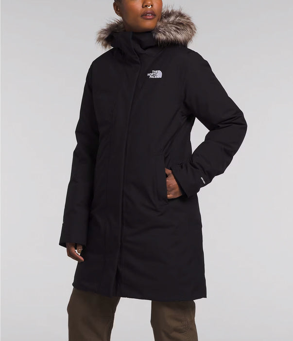 The North Face Women's Arctic Parka TNF Black, studio front quarter view