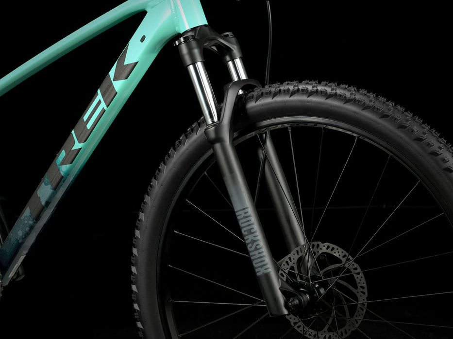 Trek Marlin 6 Gen 3 Miami Green to Dark Aquatic Fade, studio front quarter detail view