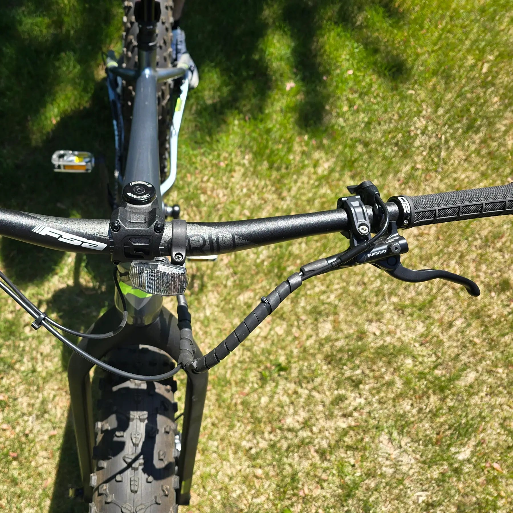 KHS 4 Season 5000 Q2 Fork Fat Tire Bike Dark Grey