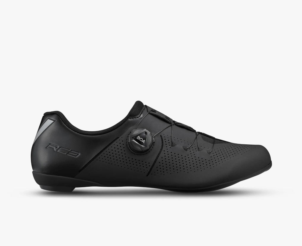 Black Shimano SH-RC302 cycling shoe on a white background.