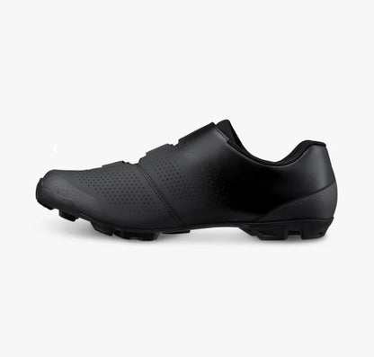 Black Shimano SH-XC102 cycling shoe on a white background