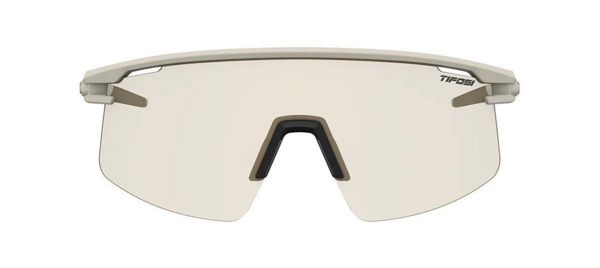 Front view of Tifosi Moab Lite Sahara sunglass with gold fototec lens on white background. 