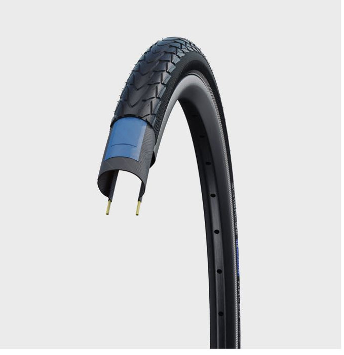 Computer rendering image of the layers that comprise the Schwalbe Marathon Racer tire, highlighting the middle layer of puncture protection
