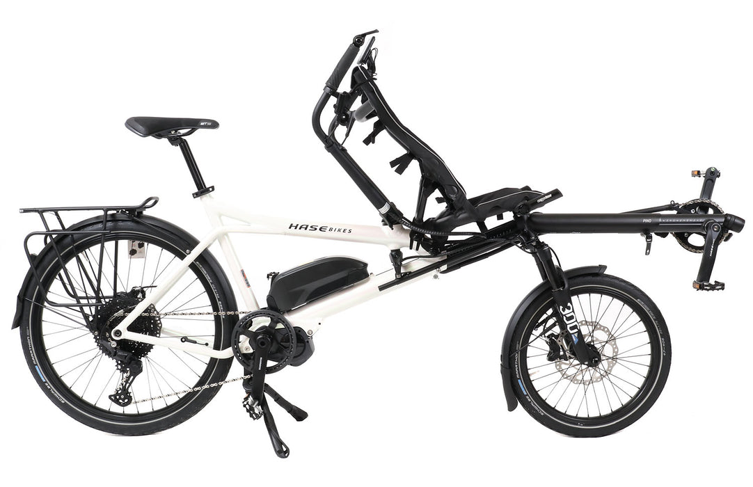 Hase Pino 2022 Steps 6100 w/630 Wh Battery & 2A Charger & Kickstand White Tandem