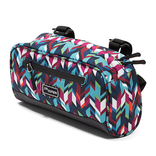 The front side of the "Chevron" Po Campo Domino Handlebard Bag. One zipper in the center of the bag and one ontop.